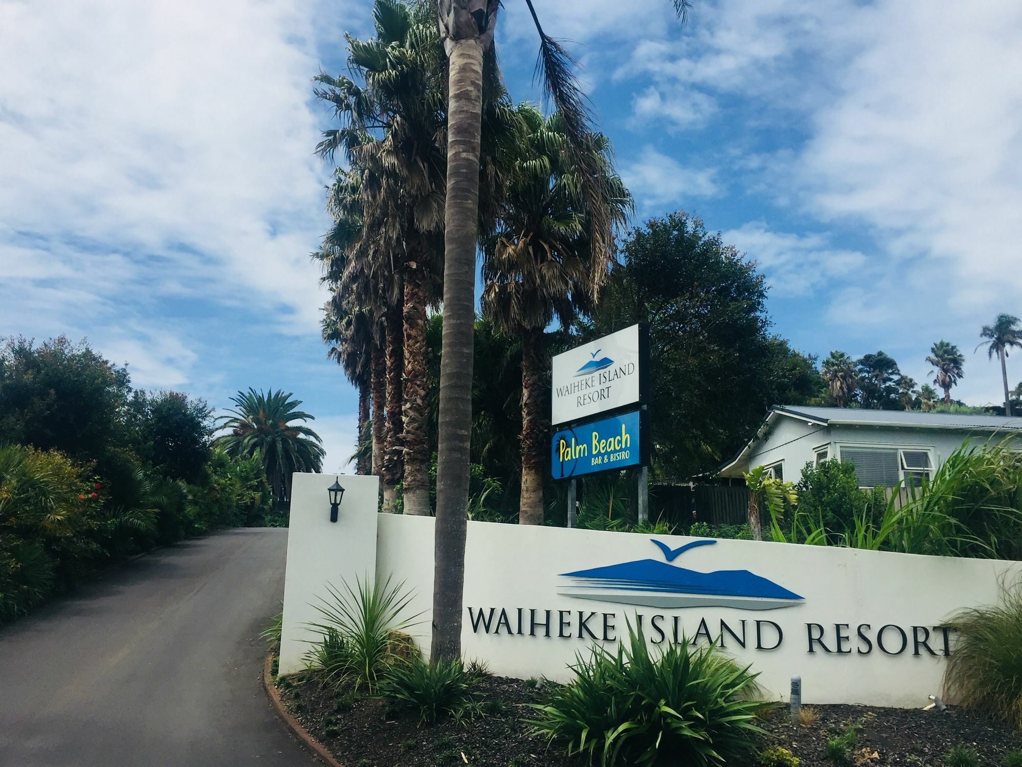 Waiheke Island Resort Conference & Accomodation Centre Ostend 外观 照片