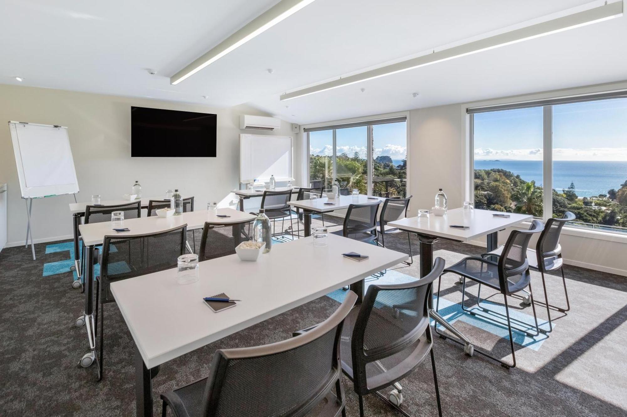 Waiheke Island Resort Conference & Accomodation Centre Ostend 外观 照片